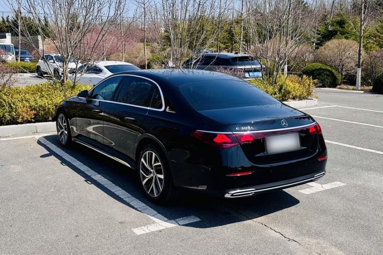 Used Mercedes-Benz E-Class 2025 E 300 L Stylish Model Exterior 4