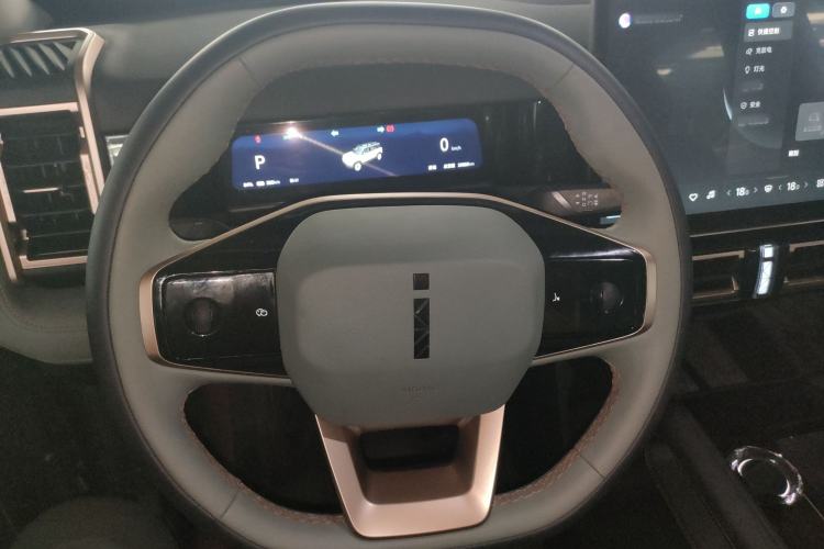 Used iCAR 03 2024 472km Four-Wheel Drive Long-Range Version
