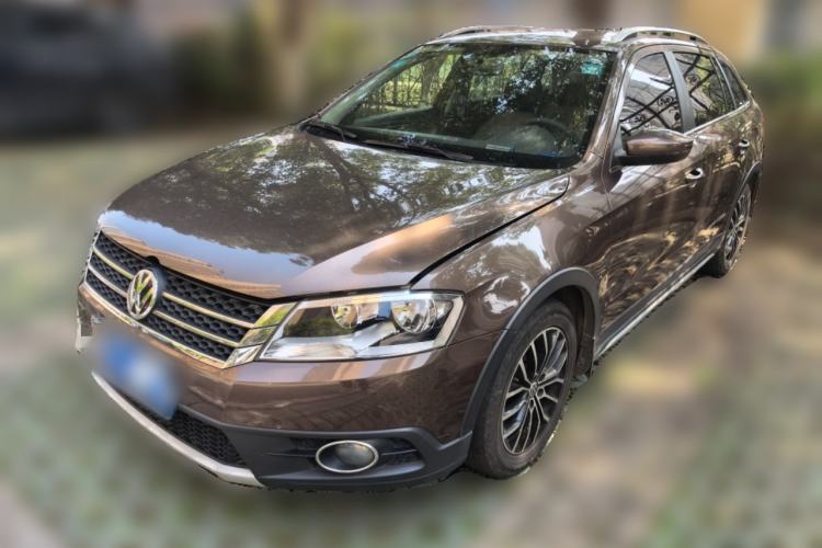 Used Volkswagen Cross Lavida 2014 1.4TSI DSG