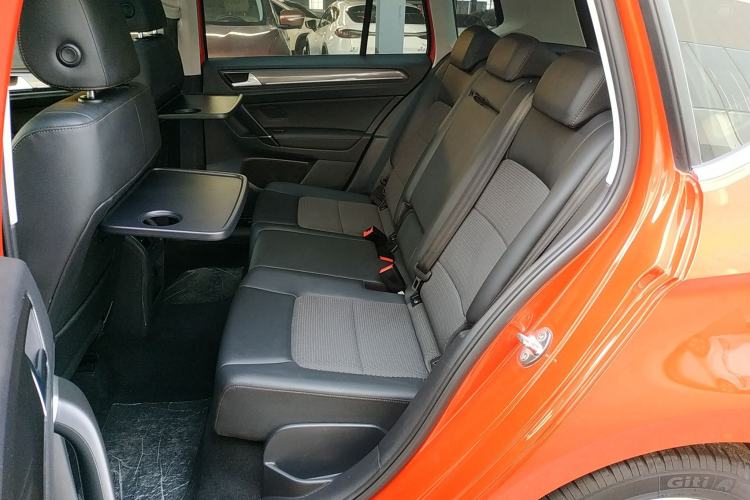 Used Volkswagen Golf Sportsvan 2018 230TSI Automatic Trend Edition Left Rear Seat