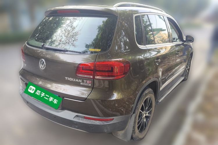 Used Volkswagen Tiguan L 2015 1.8TSI Automatic All-Wheel-Drive Luxury Model
