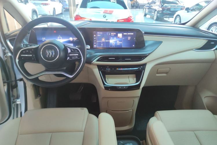 Used Buick GL8 New Energy 2025 Lu Shang Luxury Edition 7-Seater Center Console