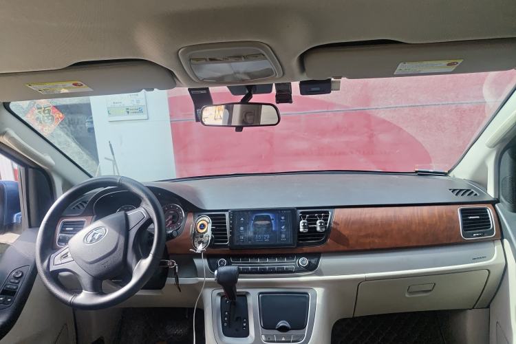 Used SAIC MAXUS G10 2016 2.0T Automatic Elite Edition