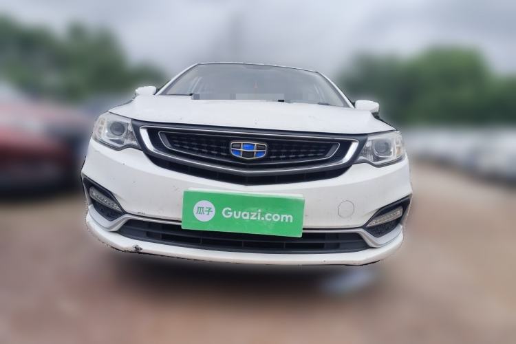 Used Geely Auto Vision 2019 Upgraded Model 1.5L Manual Luxury Version China VI Standard

