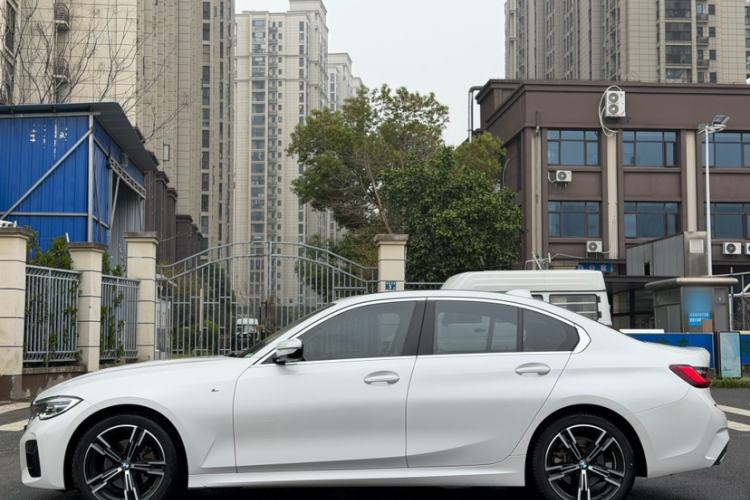 Used BMW 3 Series 2022 325i M Sport Package