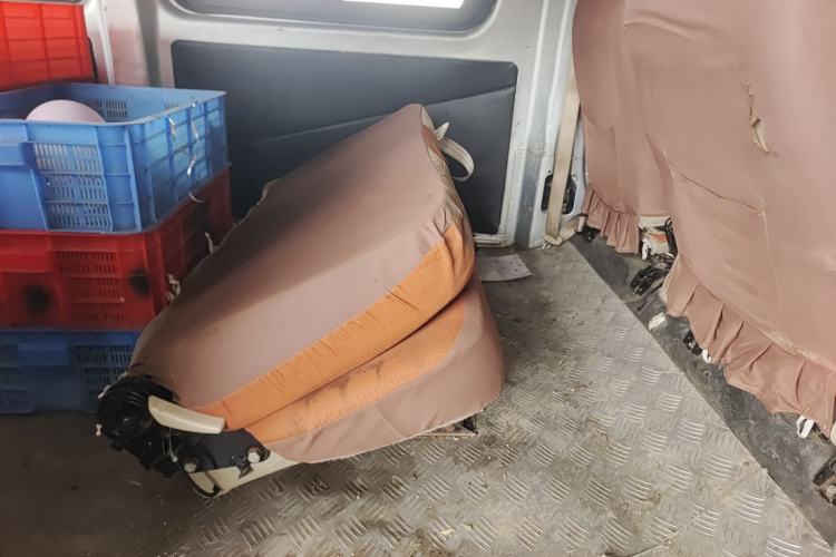 Used CHANGAN KAICHENG Ruixing M80 2014 1.5L Comfort Model 4G15S Left Rear Seat