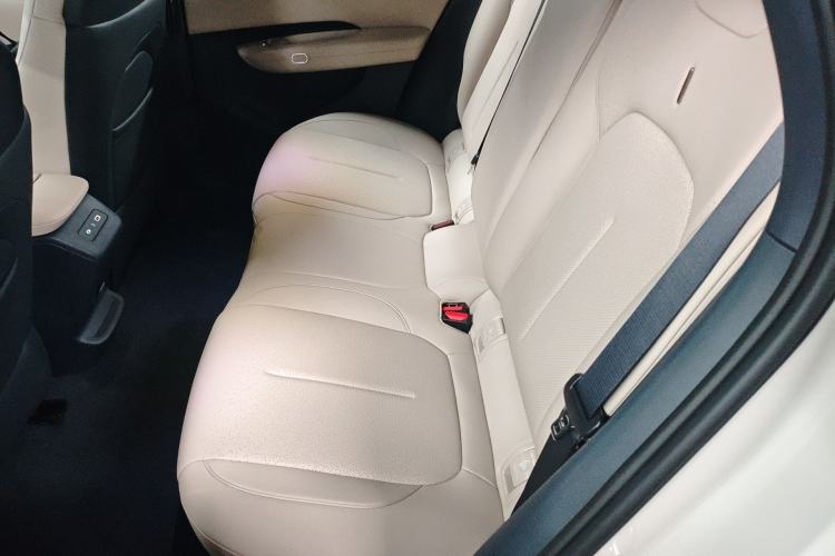 Used Lynk & Co Z20 2026 Model 430km Rear-Wheel Drive Pro Left Rear Seat