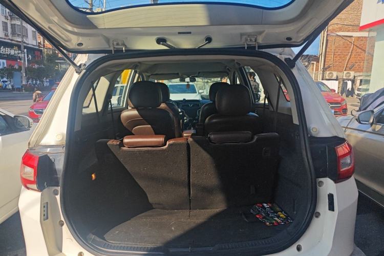 Used Haima V70 2016 1.5T Automatic "Comfort & Enjoyment" 6-Seater
