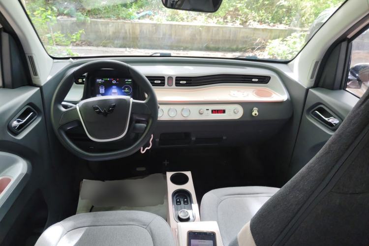 Used Wuling Hongguang MINIEV 2021 Macaron Premium Model – Lithium Iron Phosphate
