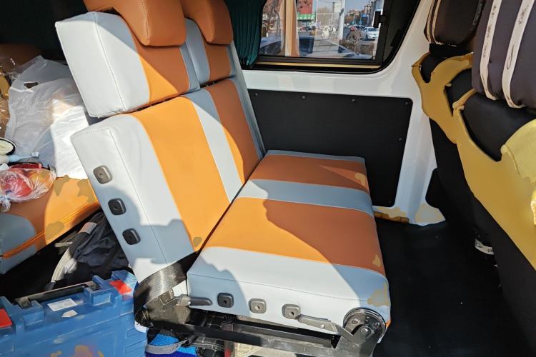 Used CHANGAN KAICHENG Ruixing M60 2023 1.5L GDI Comfort-Class Passenger Vehicle 6/7 Seats Left Rear Seat