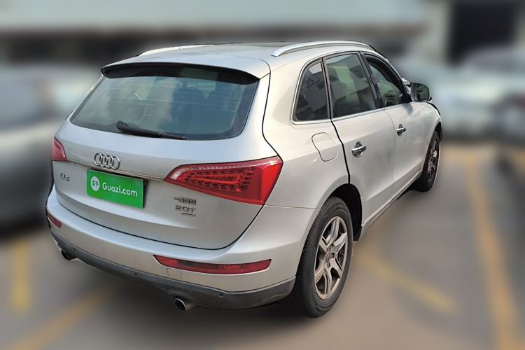 Used Audi Q5 2010 2.0TFSI Technology Edition Rear Right 45 Deg