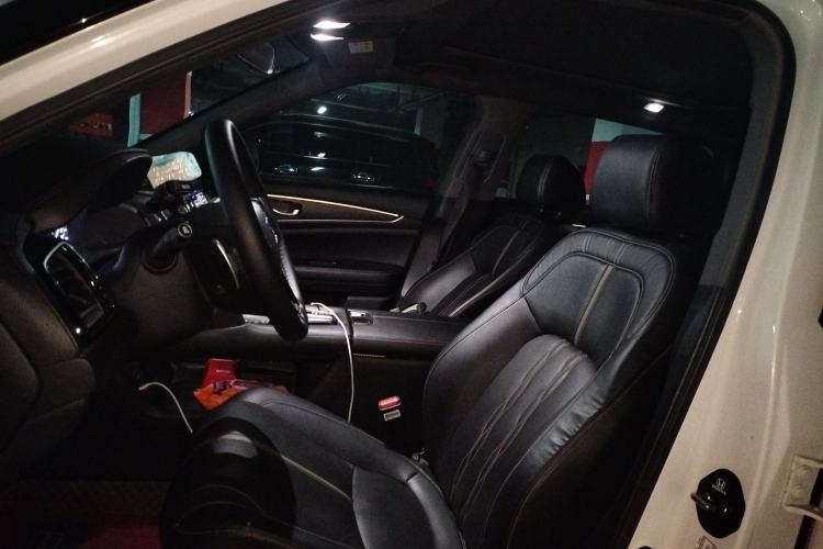 Used Honda UR-V 2020 370TURBO Two-Wheel Drive Luxury Edition
