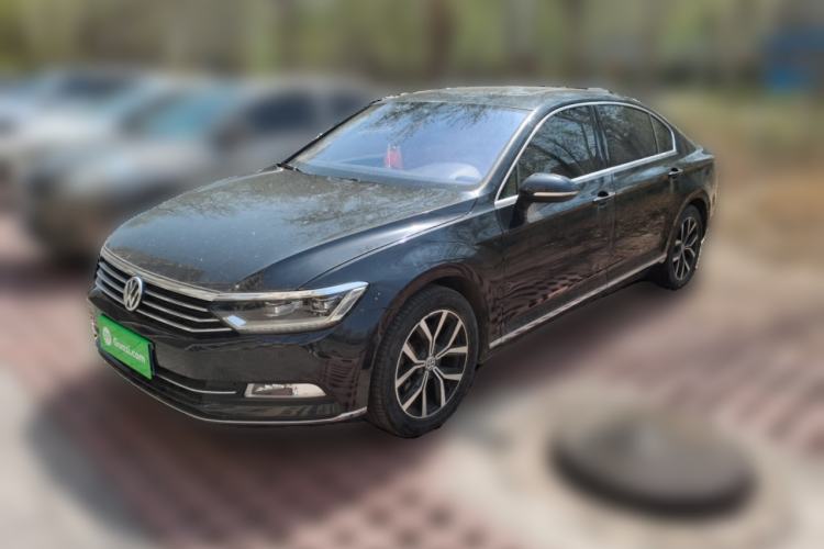 Used Volkswagen Magotan 2017 330TSI DSG Luxury Model