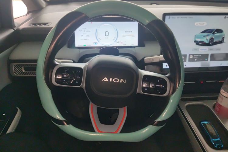 Used AION Y 2022 Plus 70 Tech Edition