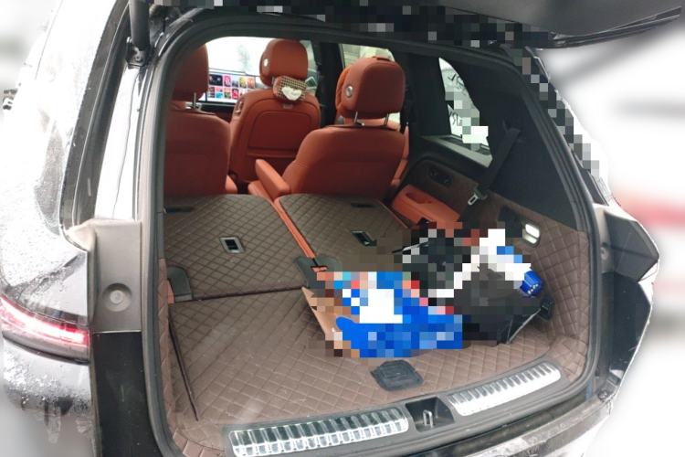 Used Li Auto L8 2024 Pro Model Trunk