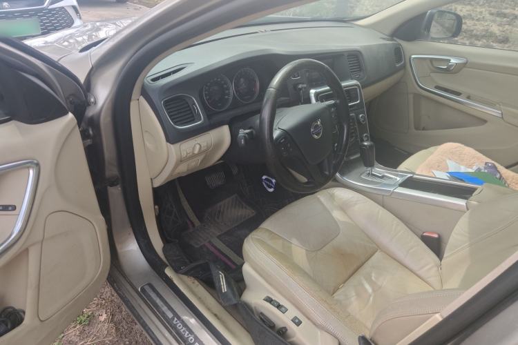 Used Volvo S60 2011 2.0T Comfort Edition