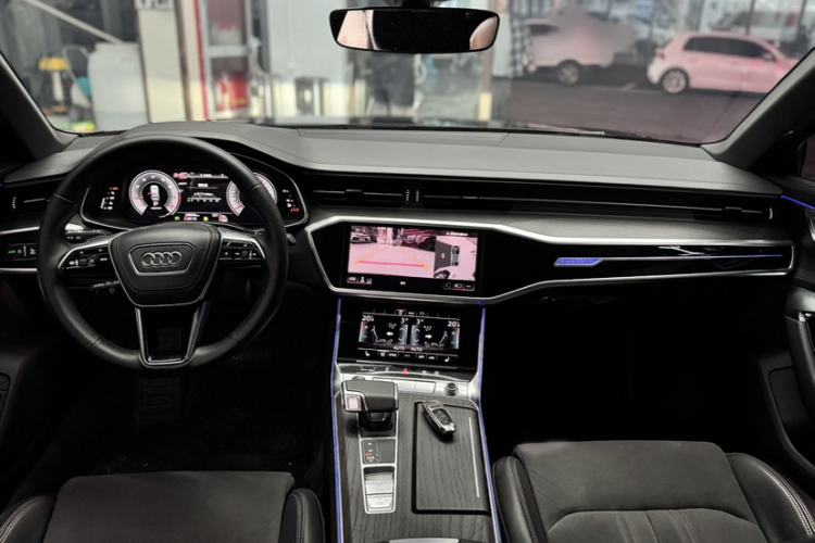 Used Audi A6L 2024 45 TFSI quattro Prestige Dynamic Edition
