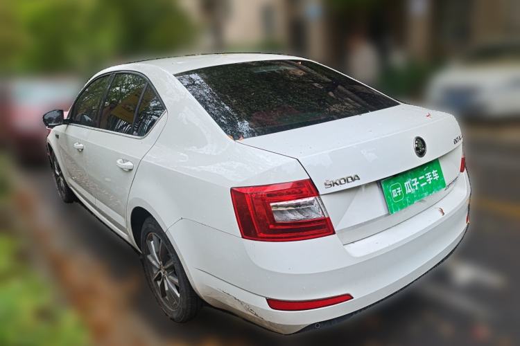 Used Skoda Octavia 2017 1.6L Automatic Chuanxing Edition Rear Left 45 Deg