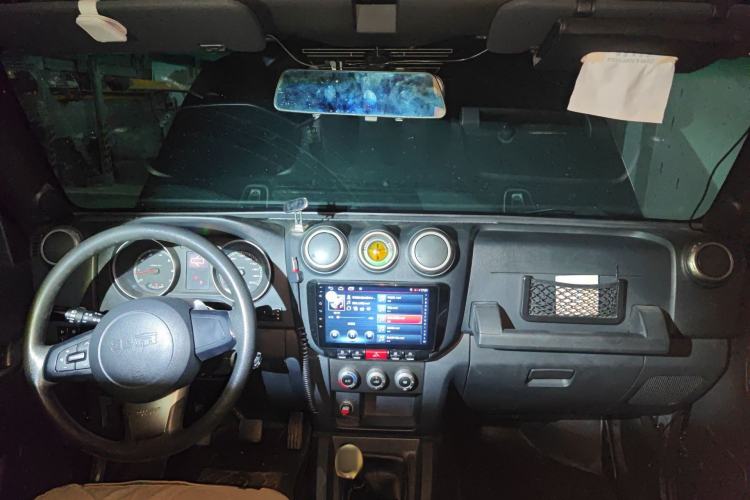 Used BAIC Off-Road BJ40 2014 2.4L Manual Cross-Country Edition
