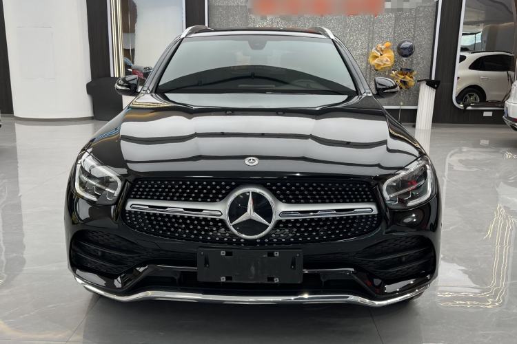 Used Mercedes-Benz GLC 2020 GLC 260 L 4MATIC Luxury Model Exterior 5