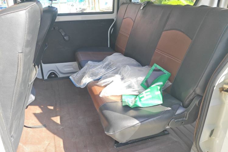 Used Jinbei Hiace X30 2023 1.5L Super-Comfortable Passenger Van 5/6/7-Seater Non-Air-Conditioned Version Model SWC15M
