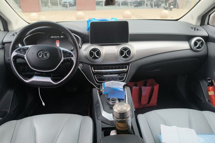 Used BAIC Beijing EU5 2018 R550 Smart Trend Edition