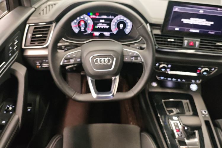 Used Audi Q5L Sportback 2022 Updated 45 TFSI Luxury Edition

