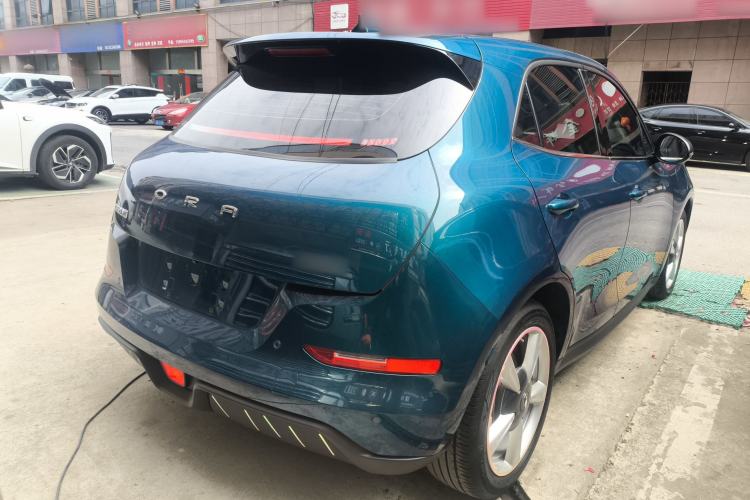 Used ORA Good Cat 2023 401 km Standard Range Luxury Version Lithium Iron Phosphate
