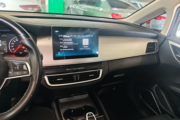 Used BYD Song MAX 2021 Upgraded Model 1.5T Automatic Prestige 7-Seater Center Console