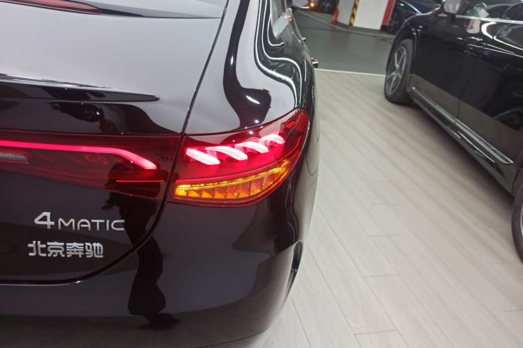 Used Mercedes-Benz EQE 2025 500 4MATIC Pioneer Edition