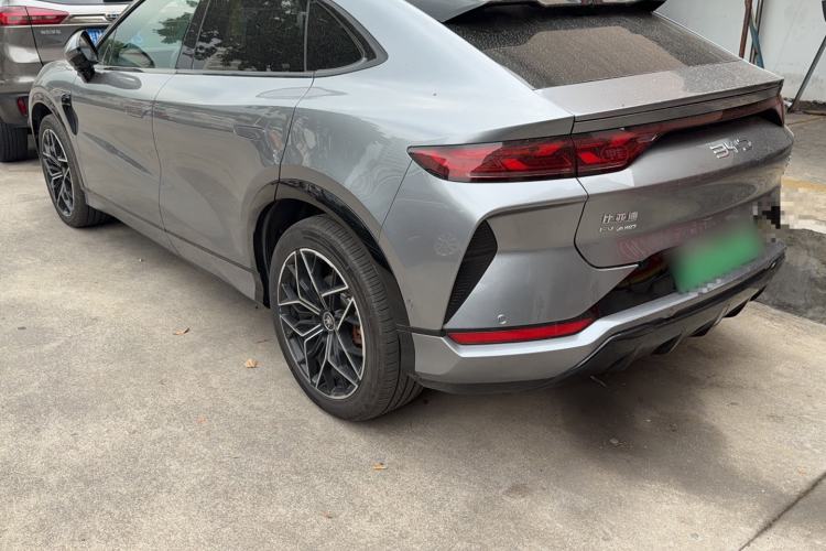 Used BYD Song L EV 2025 Intelligent Driving Version 602 km Range LiDAR-equipped All-Wheel-Drive Type Exterior 2