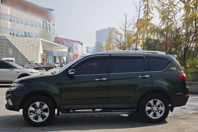 Used Land X8 2017 2.0T Gasoline 4x4 Luxury Model
