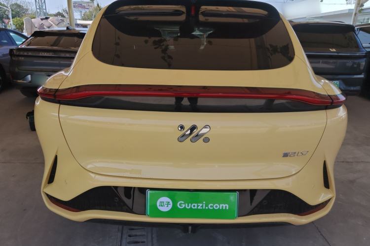 Used IM LS7 2023 100kWh Pro All-Wheel-Drive Version