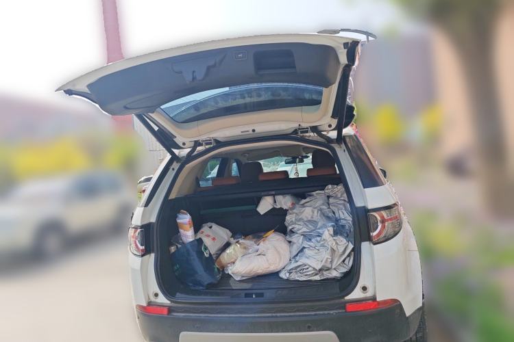 Used Land Rover Discovery Sport 2015 2.0T HSE LUXURY Trunk