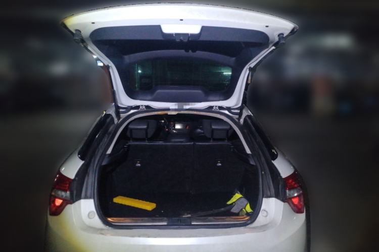 Used DS 5 2015 1.6T Luxury Edition THP160 Trunk