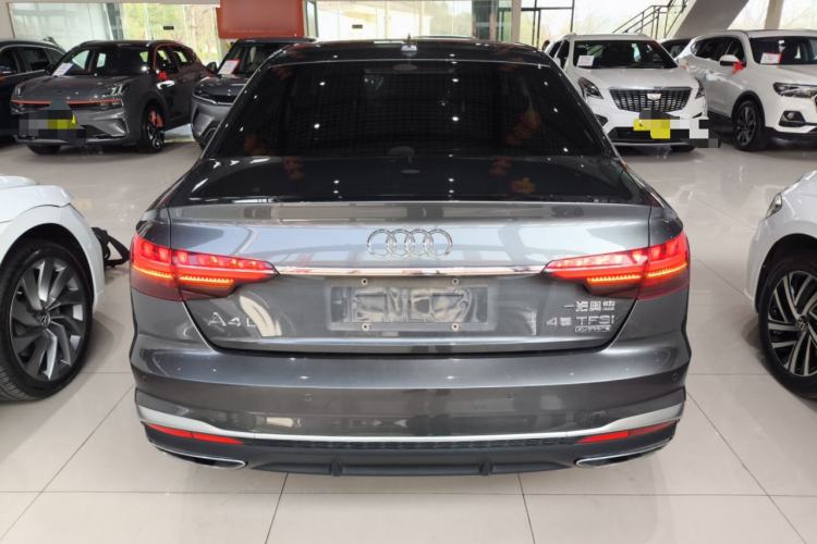 Used Audi A4L 2022 40 TFSI Fashion Dynamic Model