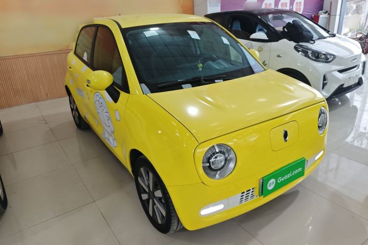 Used ORA Black Cat 2021 351 km Luxury Version Front Right 45 Deg