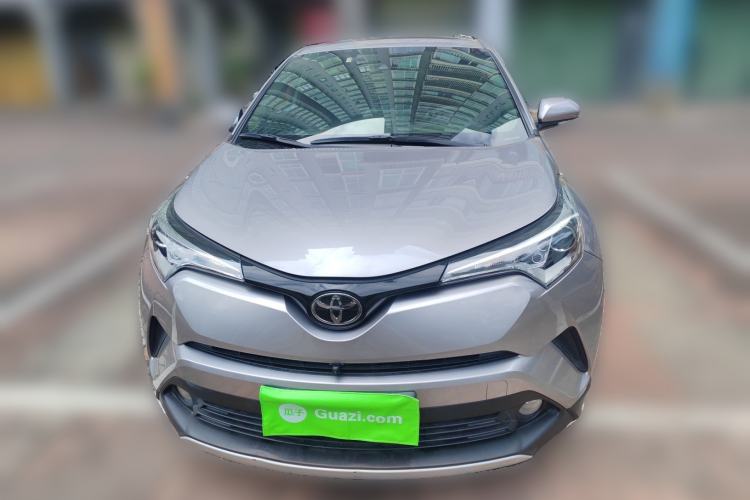 Used Toyota IZOA 2018 2.0L Yichi Version China VI Standard