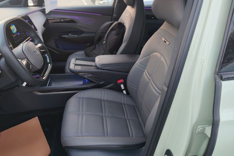 Used Hongqi EH7 2024 690 Pro Glory Edition