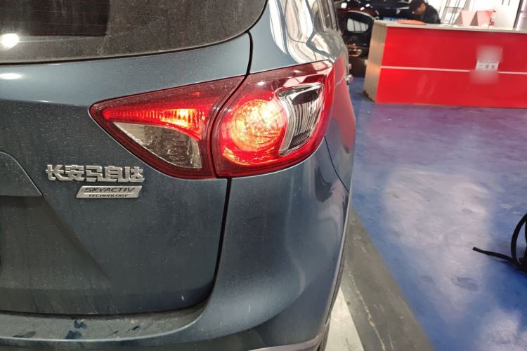 Used Mazda CX-5 2015 2.0L Automatic Two-Wheel Drive Urban Version Right Rear Taillight