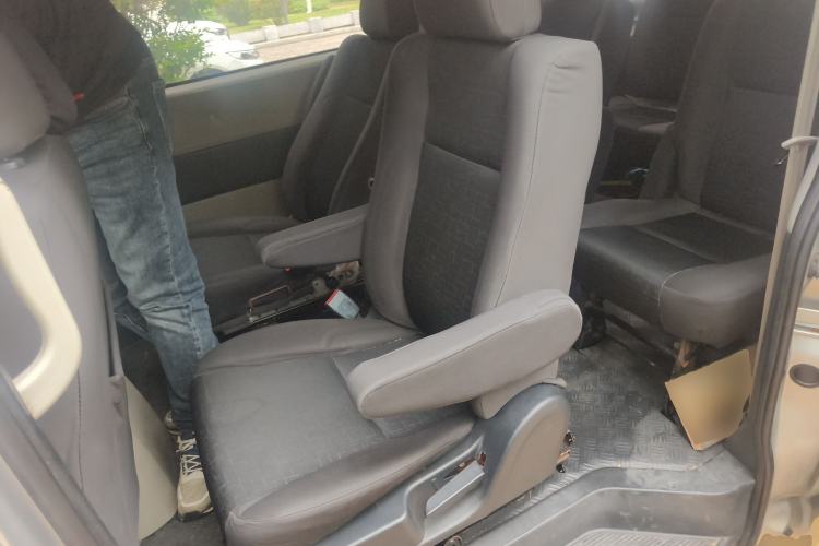 Used Jinbei Grace 2016 2.0L Standard Delivery Version