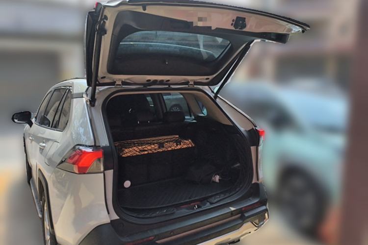 Used Toyota RAV4 2020 2.0L CVT Two-Wheel Drive Fashion Edition