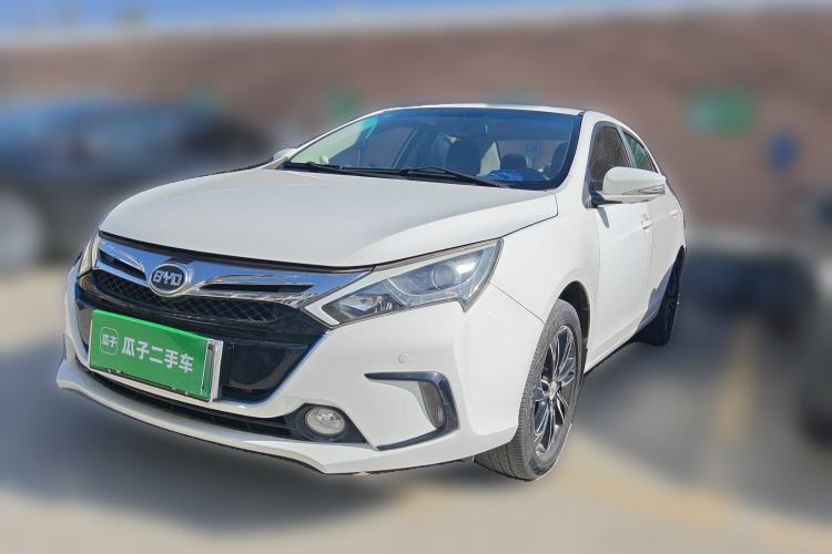 Used BYD Qin New Energy 2015 1.5T Dual-Crown Flagship Edition