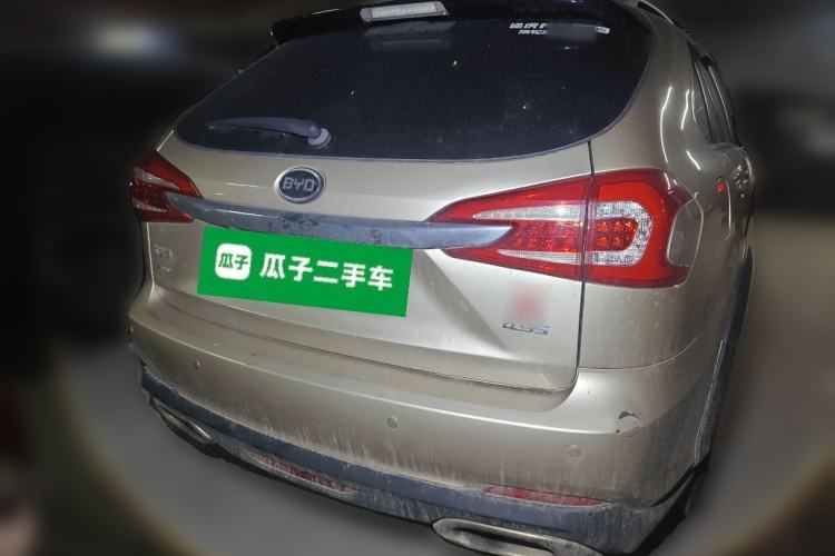 Used BYD Tang New Energy 2015 2.0T Four-Wheel-Drive Flagship Model Rear