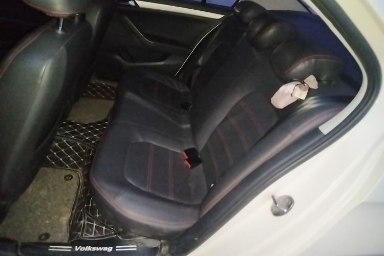 Used Volkswagen Jetta 2017 1.5L Manual Comfort Model Left Rear Seat