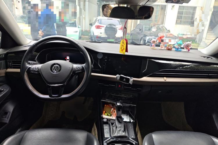 Used Volkswagen Passat 2020 330TSI Prestige Edition China VI Standard