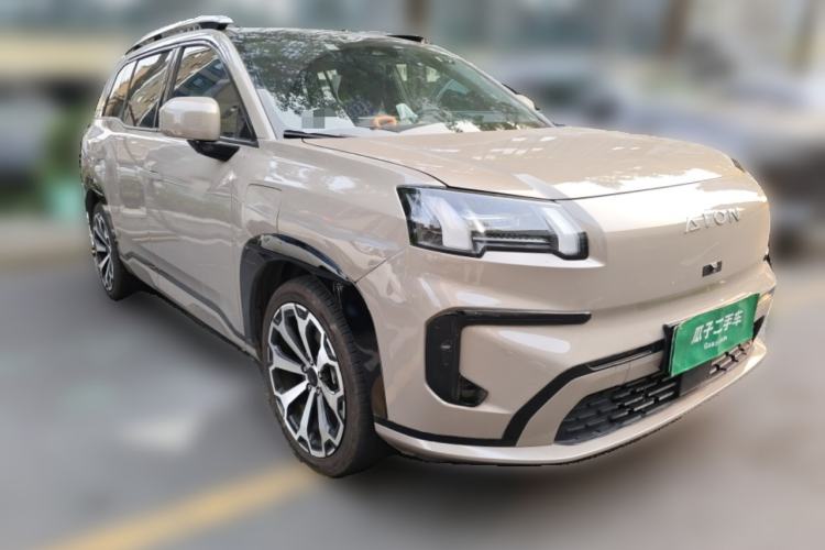 Used AION V 2024 Aion Tyrannosaurus 650 Smart Luxury Edition Front Right 45 Deg