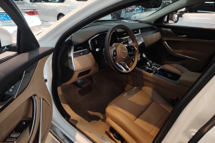 Used Jaguar XFL 2024 2.0T P250 Two-Wheel Drive Prestige Luxury Edition
