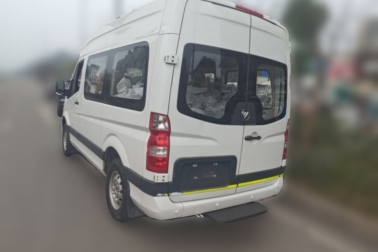Used Foton Toano 2022 2.0T Manual Urban Edition Short Wheelbase Mid-Height Design Rear Single Tire 5/6/9-Seater Configuration 4F20TC3
