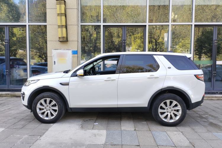 Used Land Rover Discovery Sport 2018 240 PS SE Version